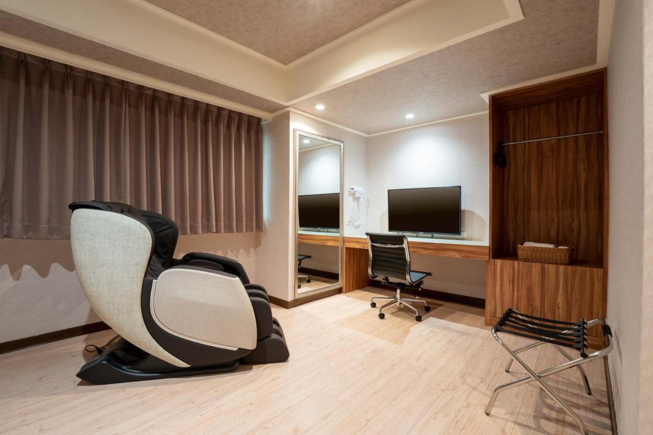 The Cloud Hotel Zhubei Exterior photo