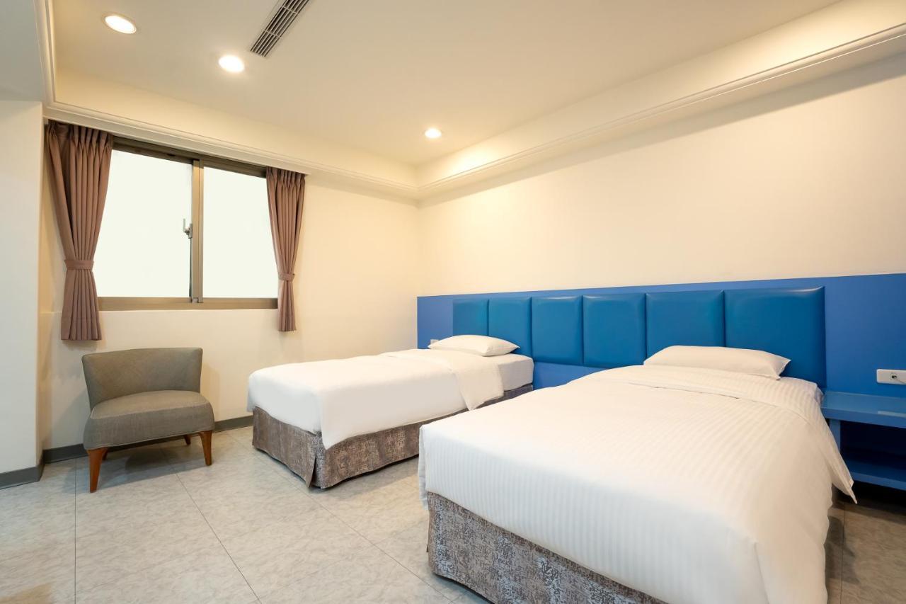 The Cloud Hotel Zhubei Exterior photo