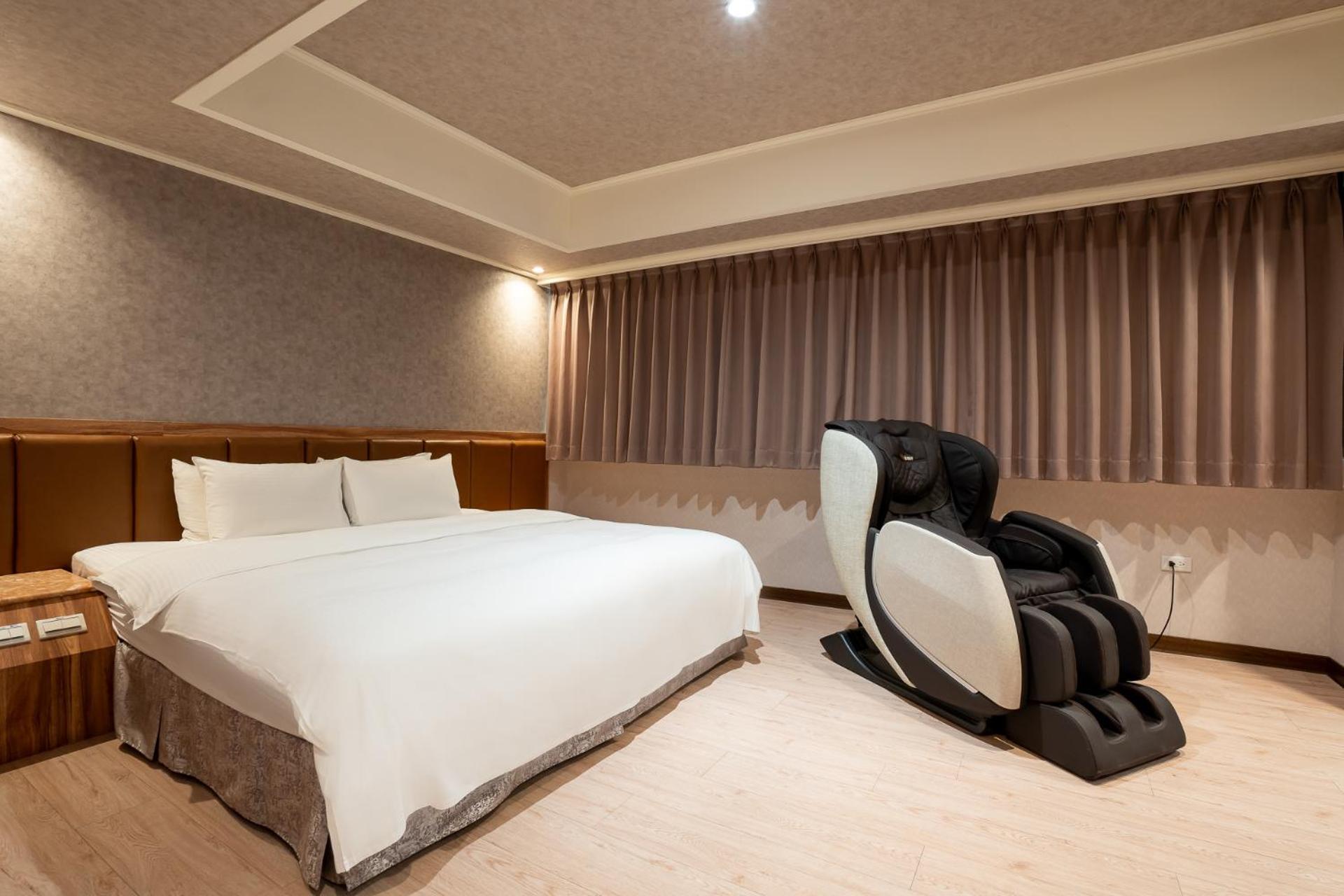 The Cloud Hotel Zhubei Exterior photo