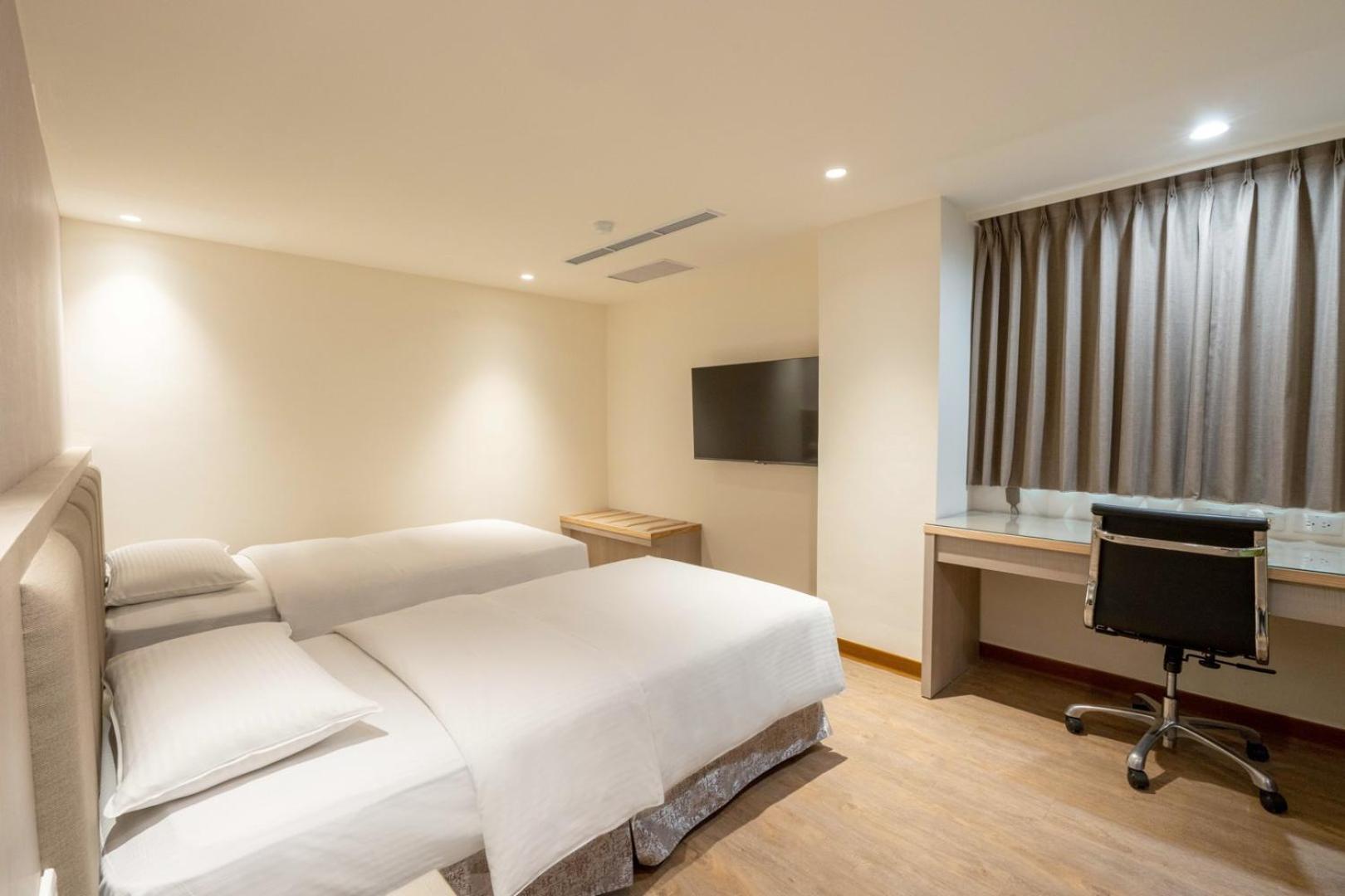 The Cloud Hotel Zhubei Exterior photo